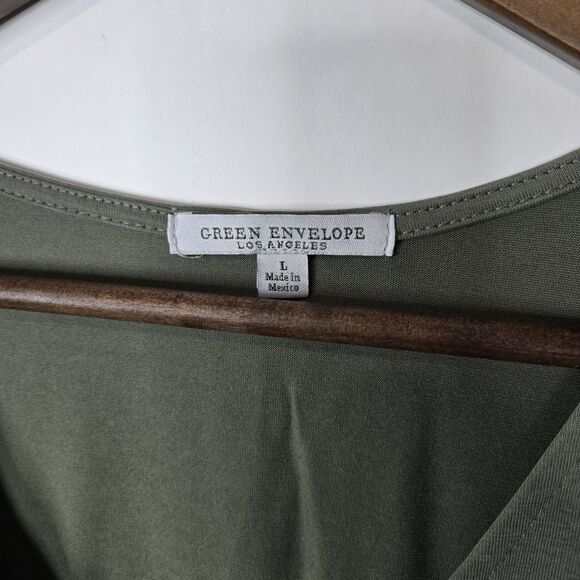 Green Envelope Green V Neck Tie Front Blouse Large - Picture 3 of 5